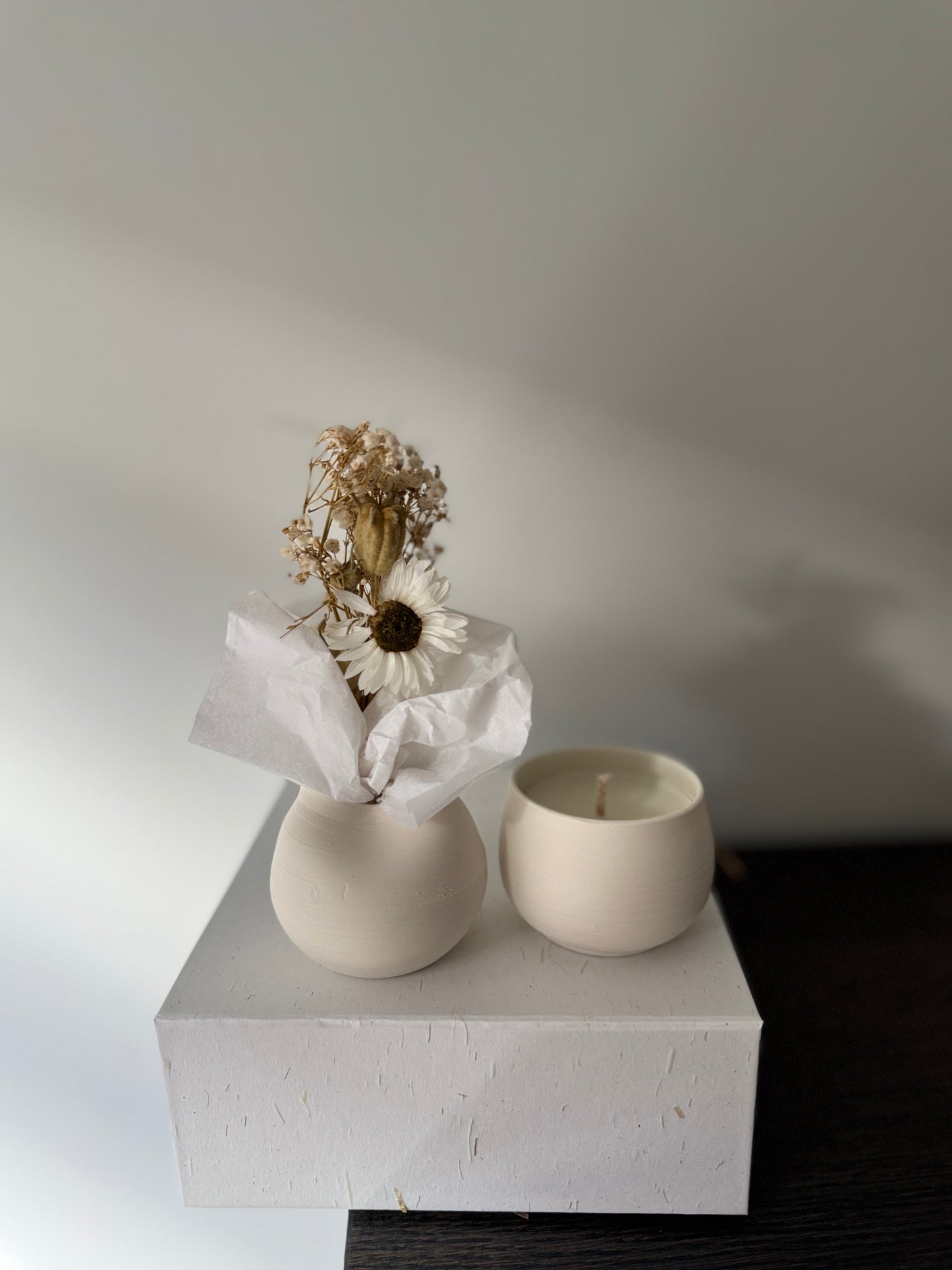 Troostdoosje met porselein