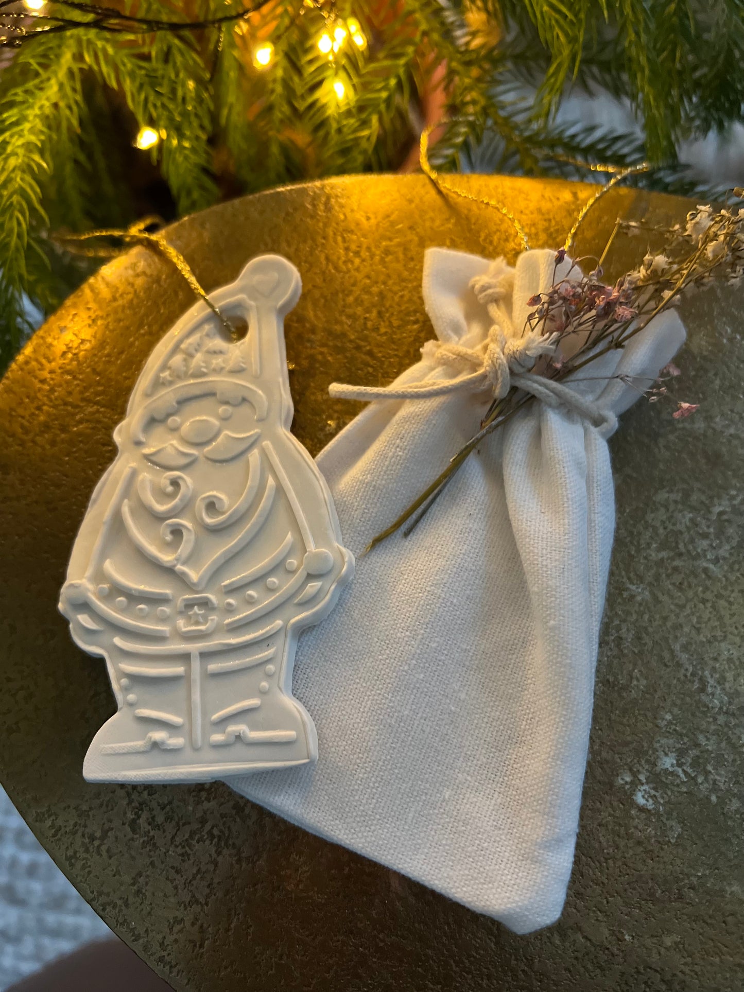 Kerstman in porselein